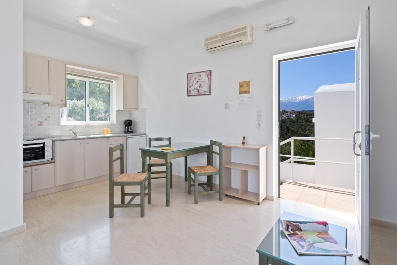Eolos Apartments Chania  ภายนอก รูปภาพ